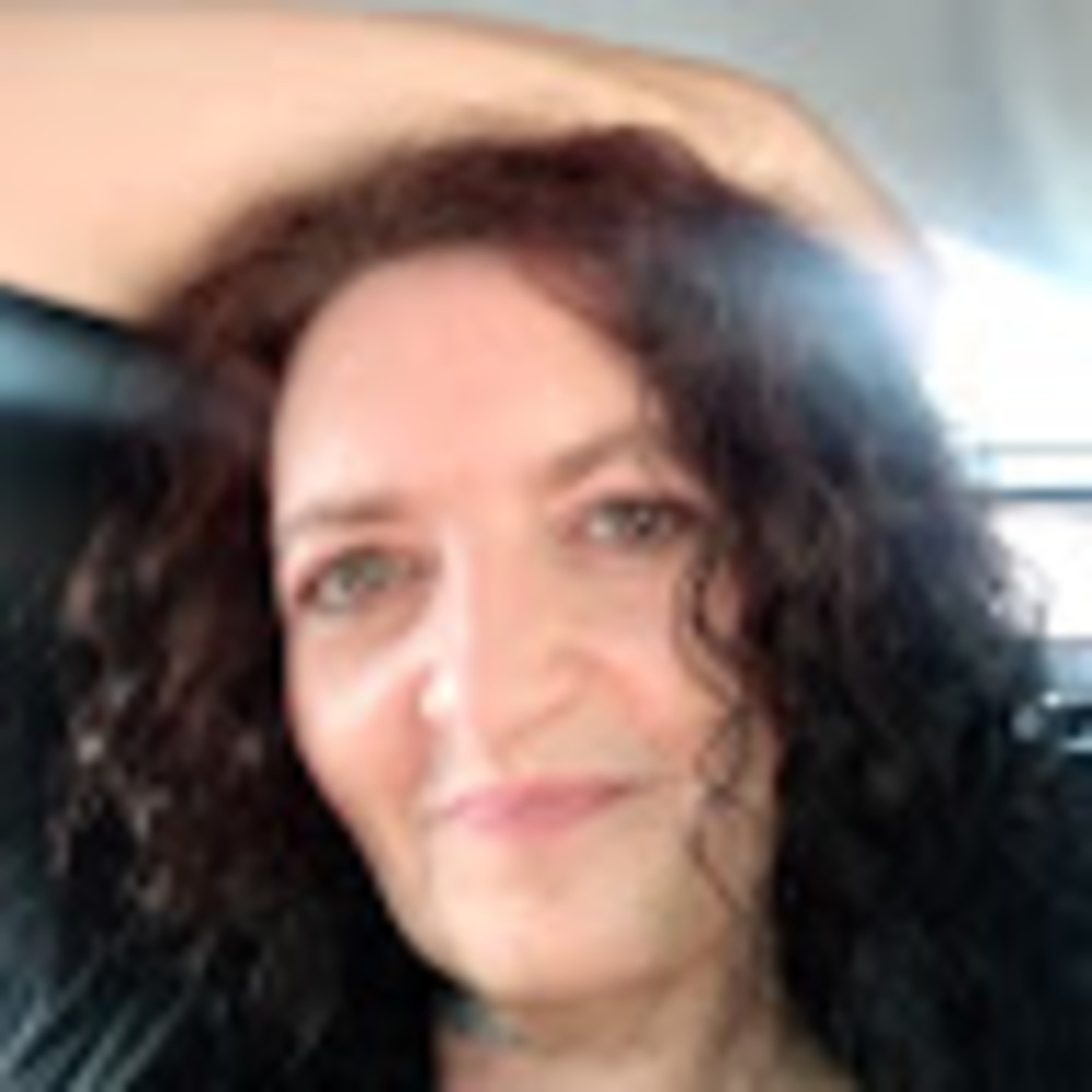 Meet your Posher, Bobbi